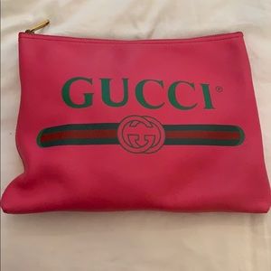Gucci portfolio pouch